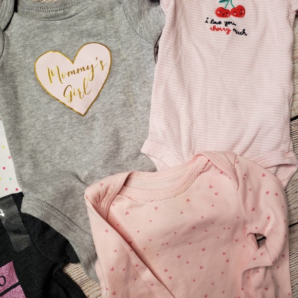 BUNDLE of 5 assorted girls 0-3 months bodysuit - Picture 3 of 6